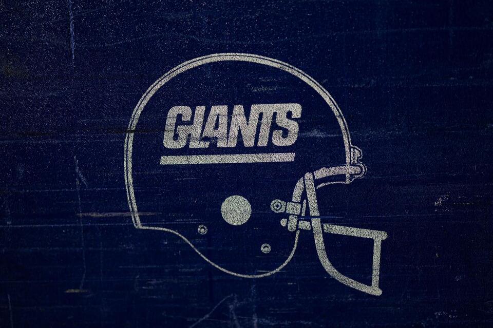 New York Giants Predicted To Trade Up for Franchise Savior in 1st Round ...