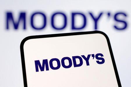 Moody's downgrades Six Flags' credit ratings - NewsBreak