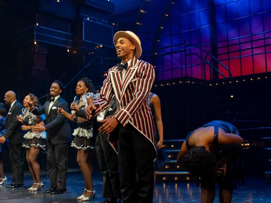 Rennell Taylor ’23 takes on Banjo Ben in “A Wonderful World: The Louis ...