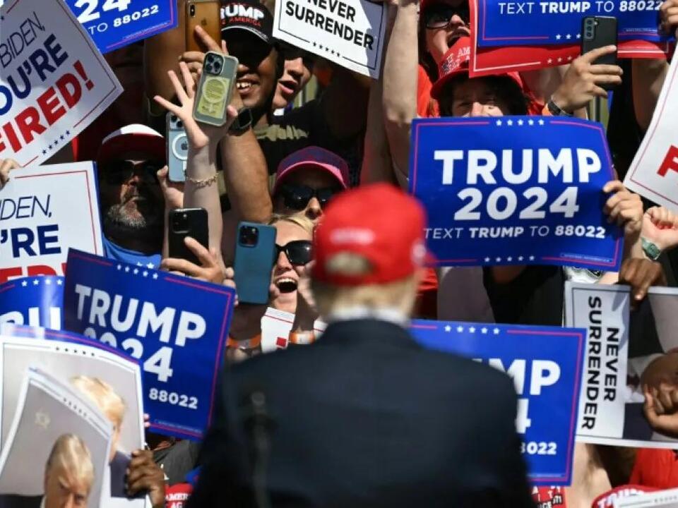Two dead at Pennsylvania Trump rally amid alleged shooting incident ...