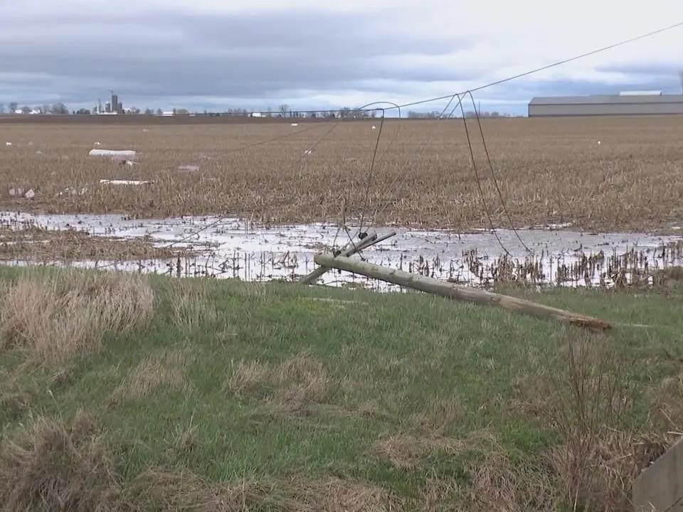 Chicago Weather 2 Tornadoes Briefly Touch Down In Kankakee County