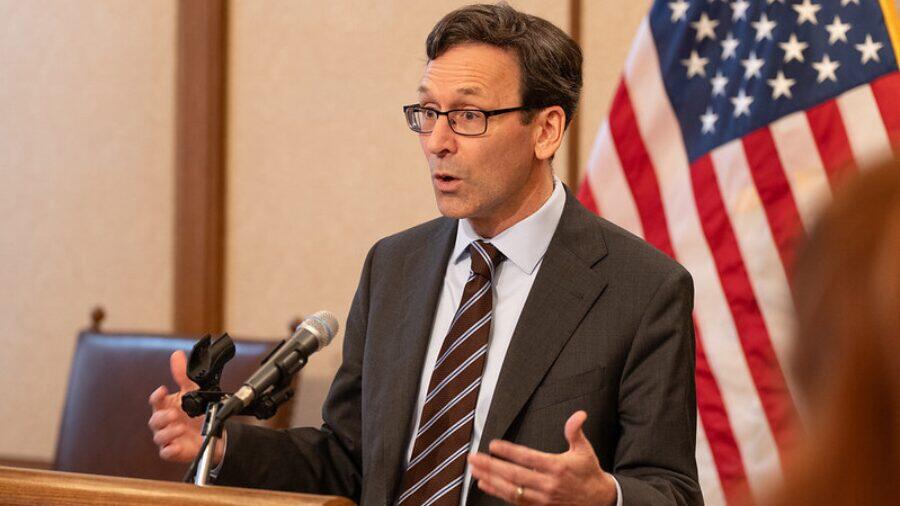 Panel adopts proposed 2-year salary freeze for Gov. Bob Ferguson; final vote in February