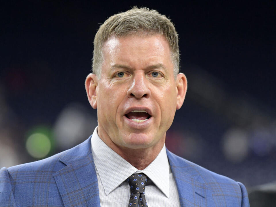 Former Cowboys QB Names the Coach Dallas Players Want in 2025