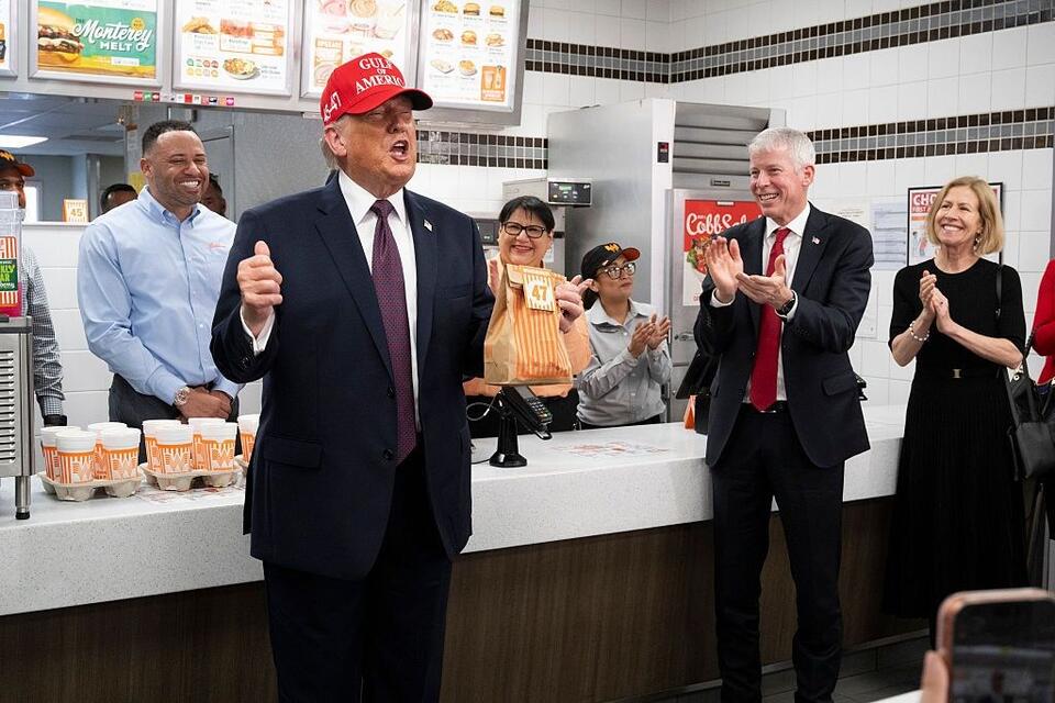 Donald Trump’s Favorite Texas Fast-Food Stop Just Surprised Local ...