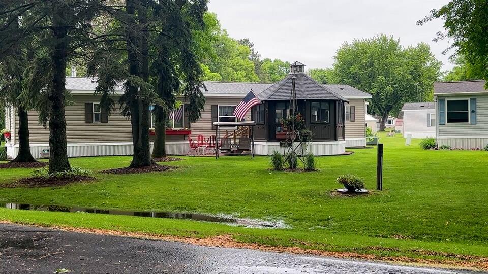 ‘When people work together cooperatively, they win’: Why there’s a push to keep manufactured homes affordable in Wisconsin