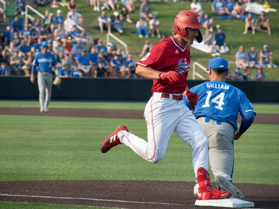 Indiana baseball falls 166 to Kentucky in NCAA Tournament, will play