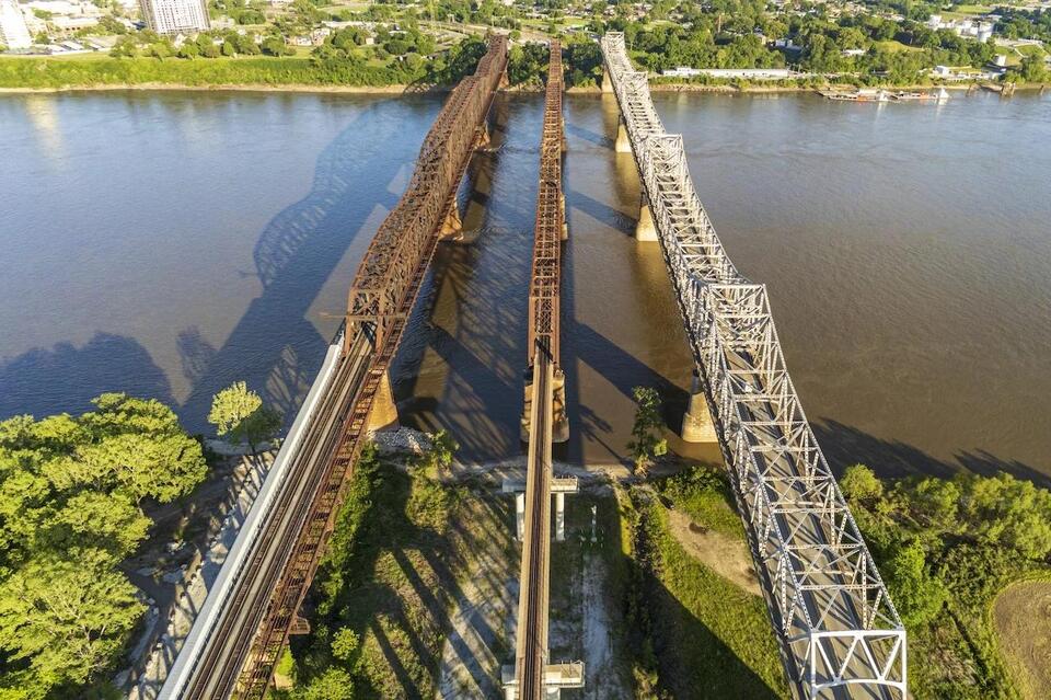 $20K R:3 River, Road, Rail Pitch Deadline Extended - NewsBreak