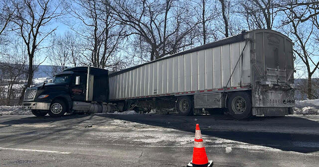 One Injured in Route 901 Crash Involving Disabled Tractor Trailer in ...