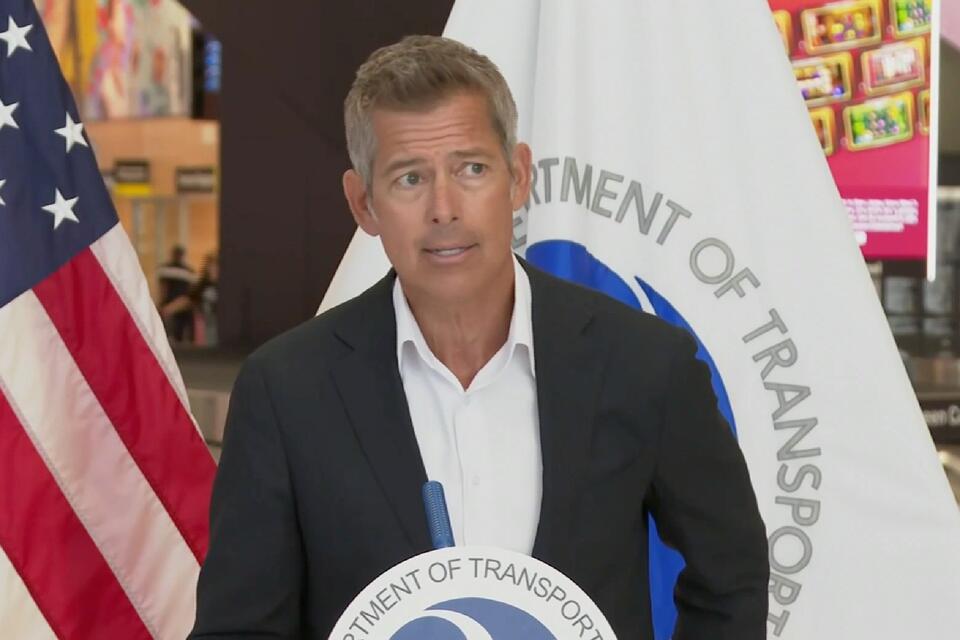 Sean Duffy Says He Doesn’t Want Air Traffic Controllers Working as Uber ...