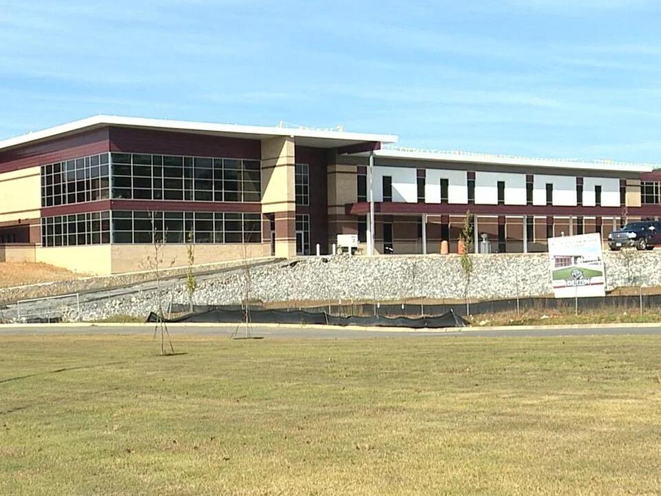 Benton School District's new middle school set to open next year
