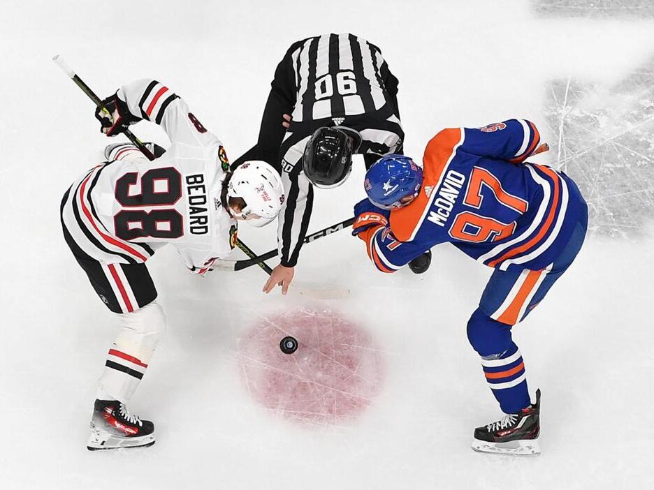 LIVE COVERAGE: Oilers vs. Blackhawks