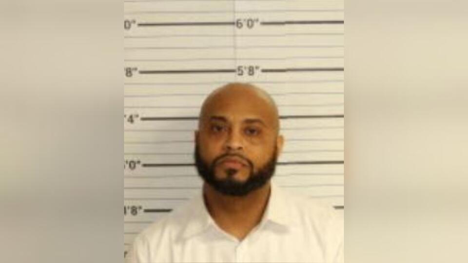 MSCS assistant principal arrested on sex crime charges, court records ...
