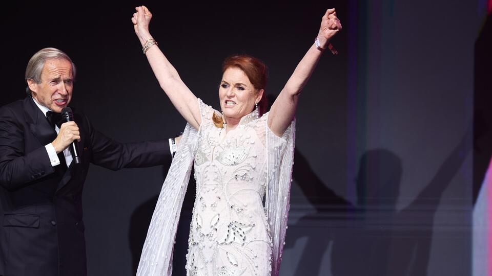 Sarah Ferguson’s Old School Report Card Foreshadowed Future Behavior ...