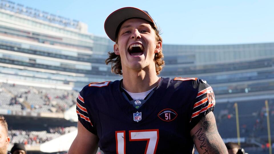 How NFL roster changes can shift betting expectations before kickoff ...