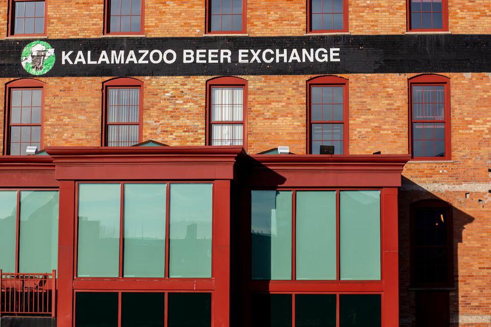Kalamazoo Beer Exchange, where prices rose and fell, announces closure ...
