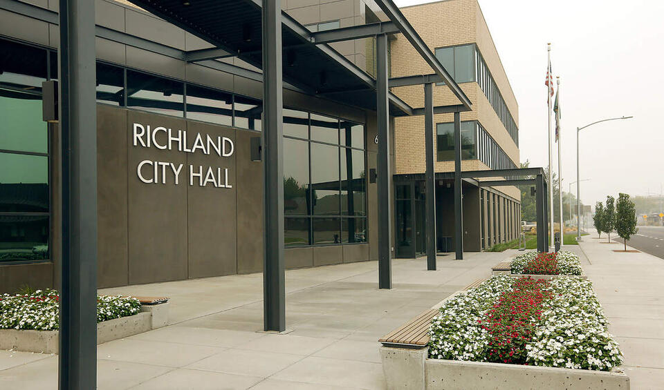 Election: Q&A with Richland council candidates Saltz, Lipton - NewsBreak