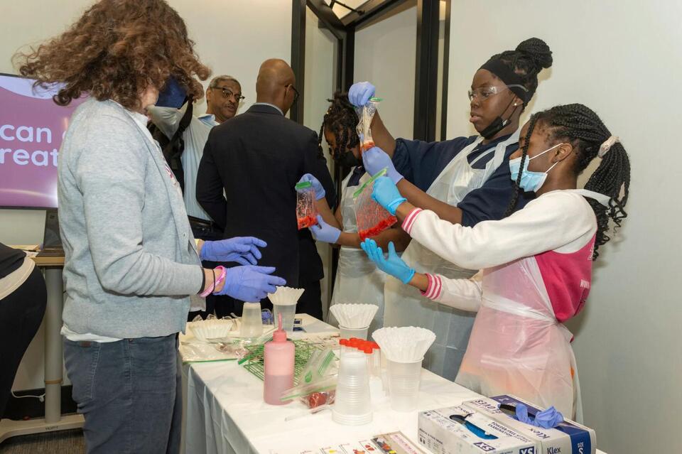 Southside STEM Station, a learning lab for area youth, opens in Harper ...