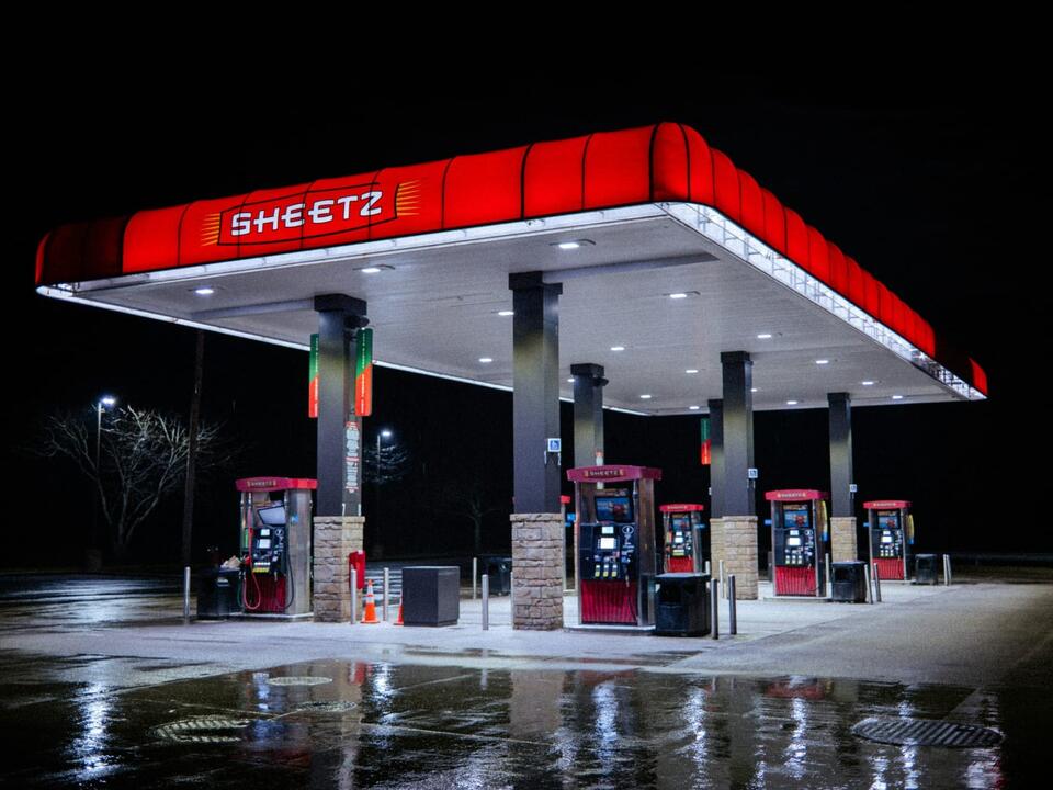 Popular convenience chain Sheetz reveals list of store closures - NewsBreak