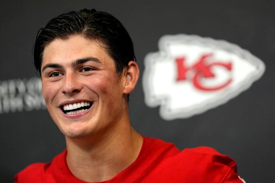 Kansas City Chiefs WR Louis Rees-Zammit’s rumored new girlfriend Xandra ...