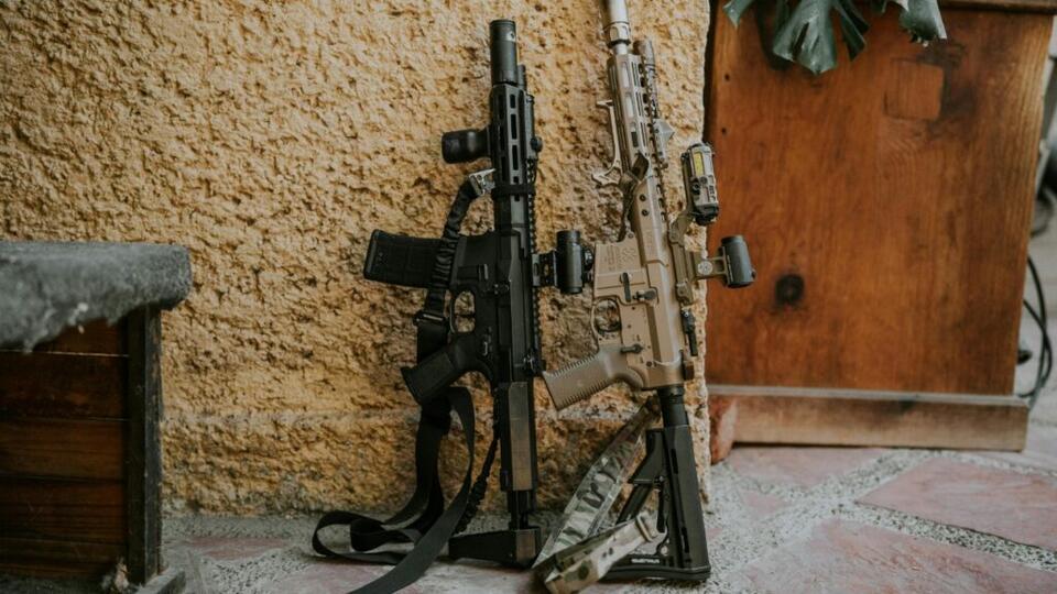 Army quietly rolls out yet another new rifle, the XM8 carbine - NewsBreak