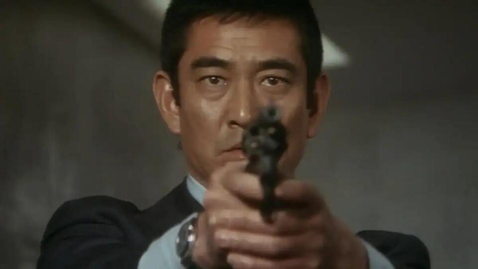 ‘Manhunt’ (1976) Blu-Ray Review – Ken Takakura Commands Transfixing Action Thriller