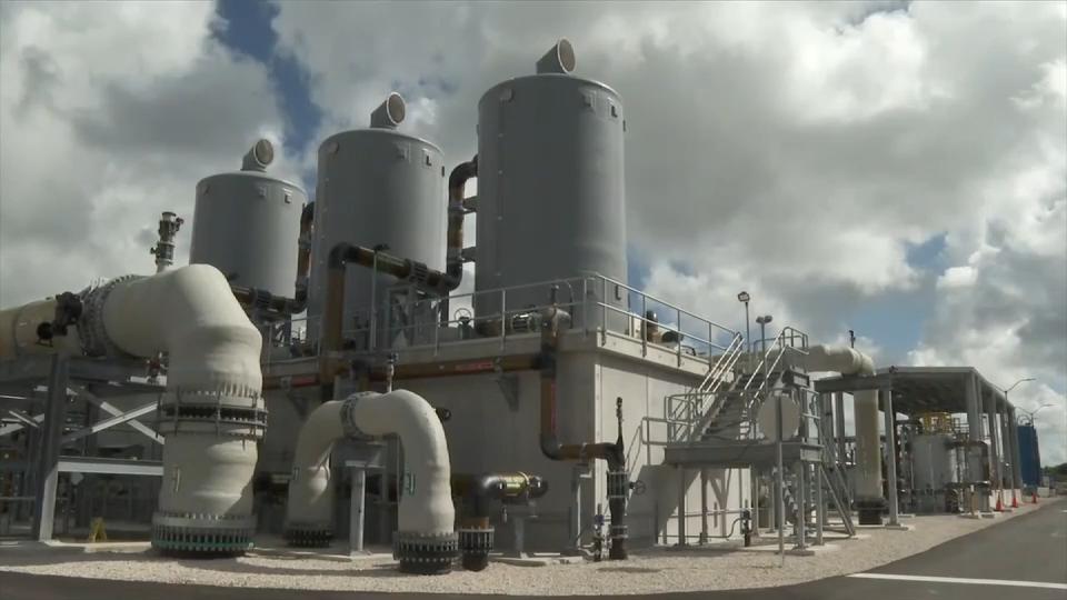 Fort Lauderdale officials celebrate opening of new water center ...