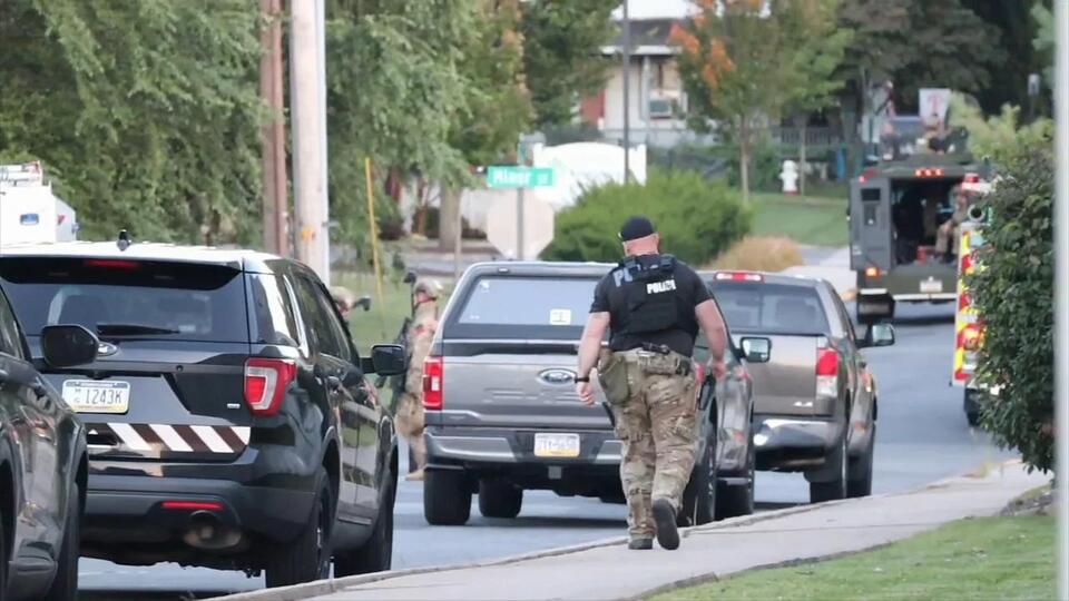 Police: Person taken into custody after standoff in Emmaus - NewsBreak