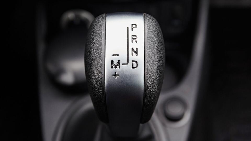 12 Mistakes You Need To Stop Making If Your Car Has An Automatic ...