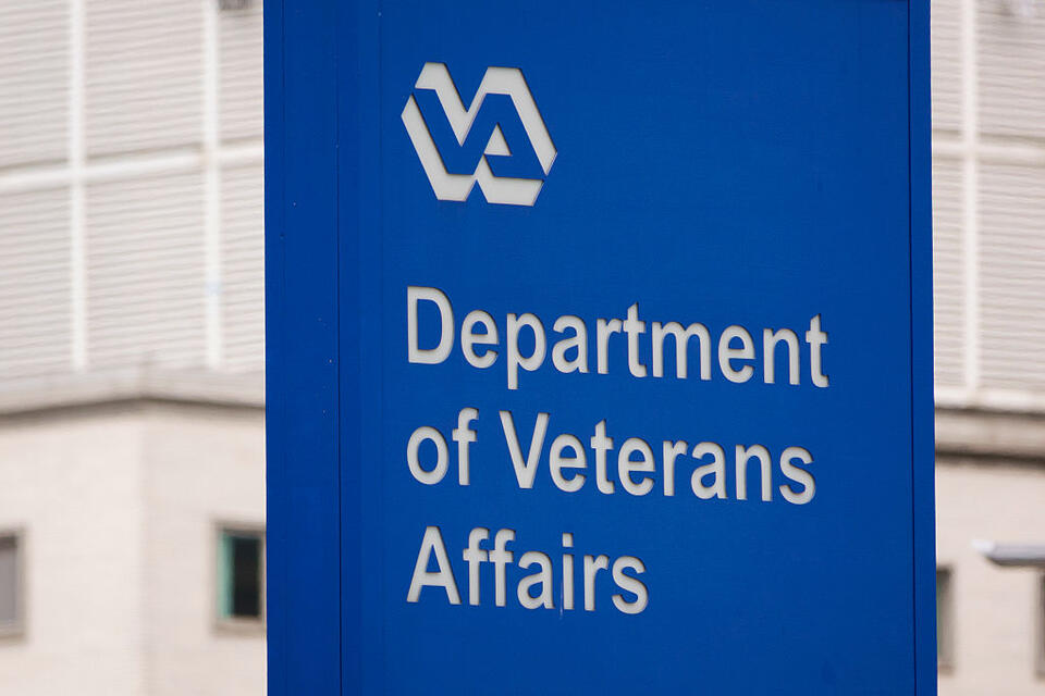 VA taps familiar face as acting health secretary overseeing EHR work ...