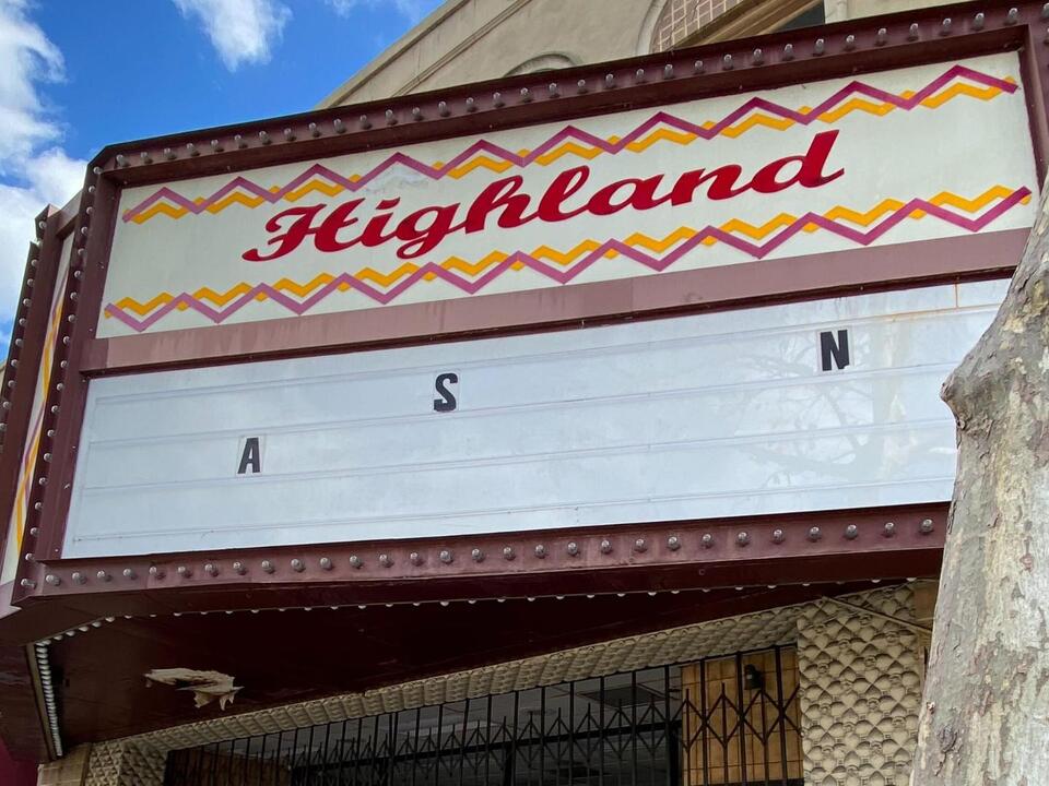 Near 100yearold Highland Park movie theater closes its doors