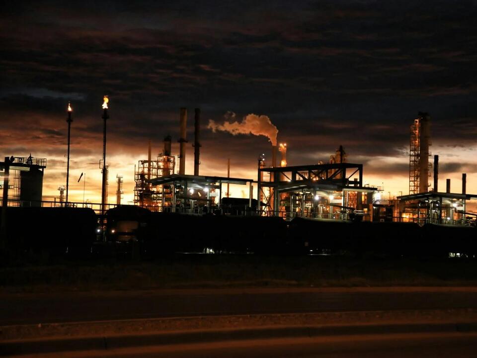 Phillips 66 announces permanent refinery shutdown in California after