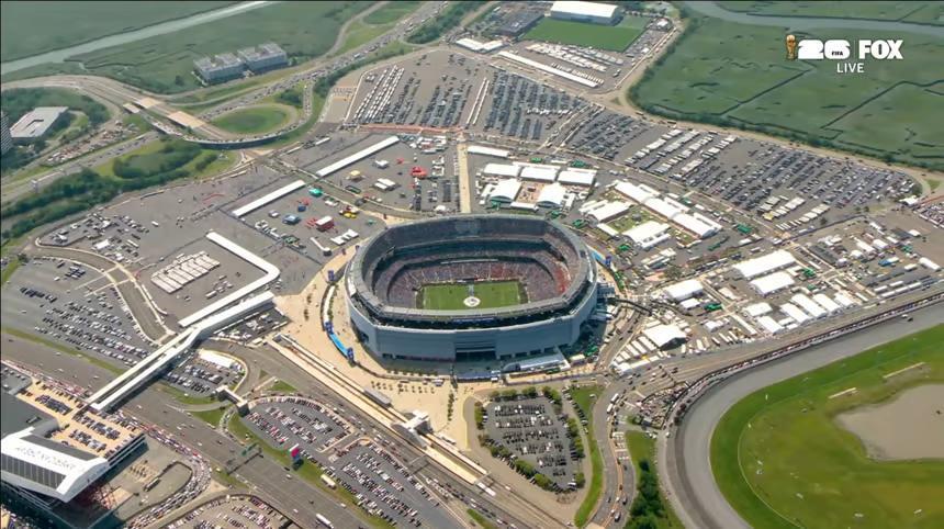 Why Was That Picture of MetLife So Bleak?