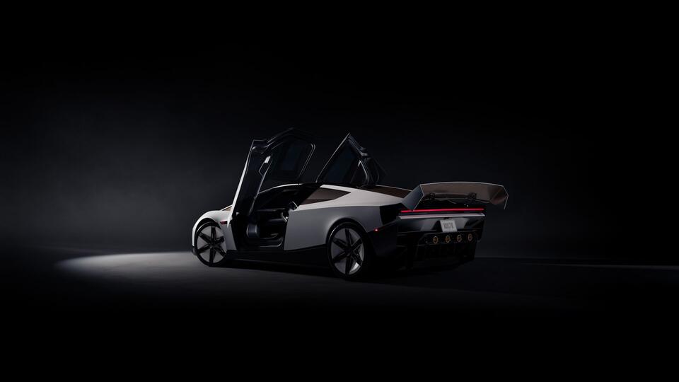 Tesla Press Kit Shows Roadster Performance Trim Tops Out at 210 mph ...