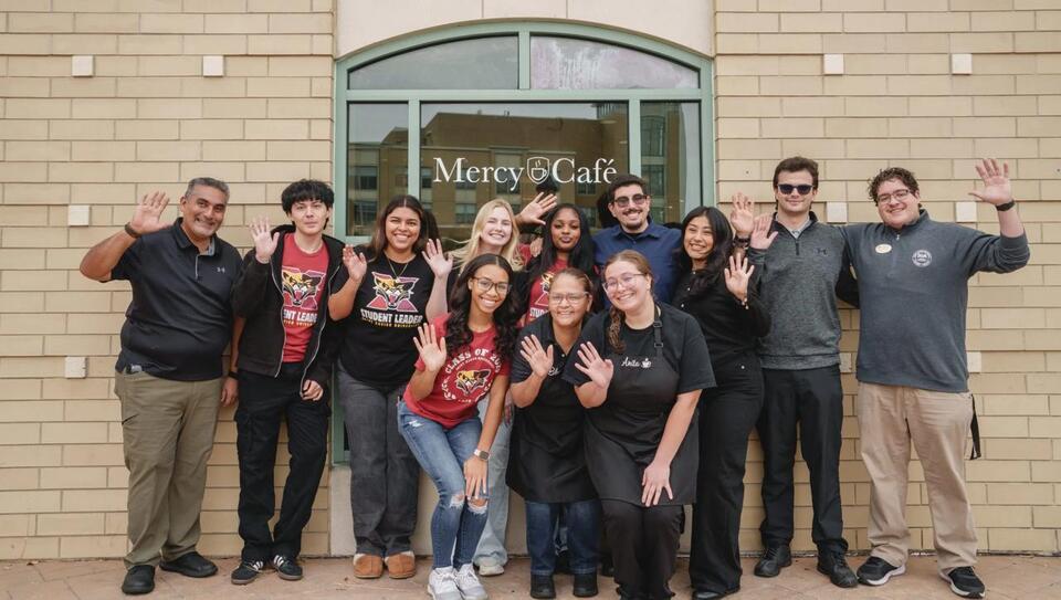 Mercy Café opens at Saint Xavier University - NewsBreak