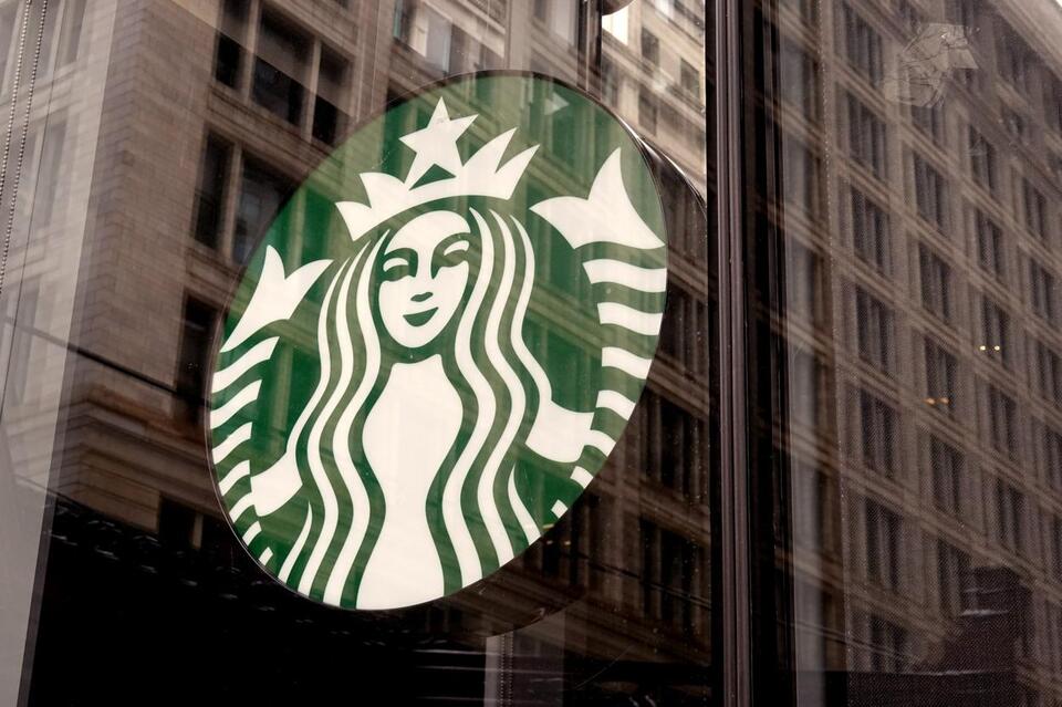 Another Minnesota Starbucks Is Now Closing Its Doors — Is Yours Next ...