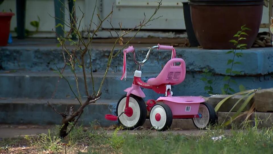 Dallas baby shower goes until 5 a.m. ends in family fight, car chase, & child shot