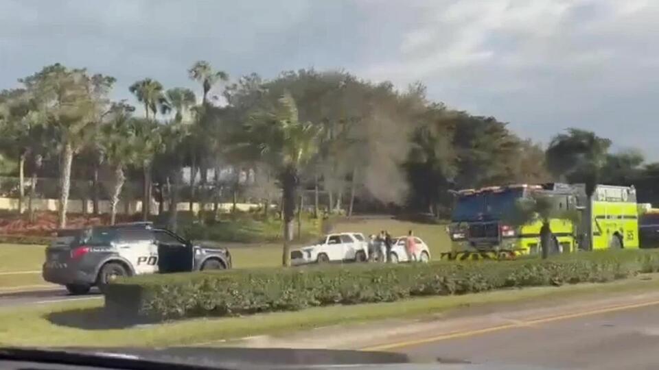 Motorcycle crash at A1A and Hood Road shuts NB lanes in Palm Beach ...