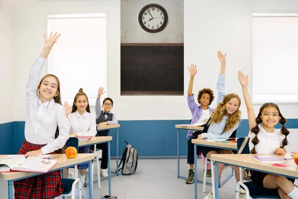 Are We Losing The Art of Telling Time in New York Schools? - NewsBreak