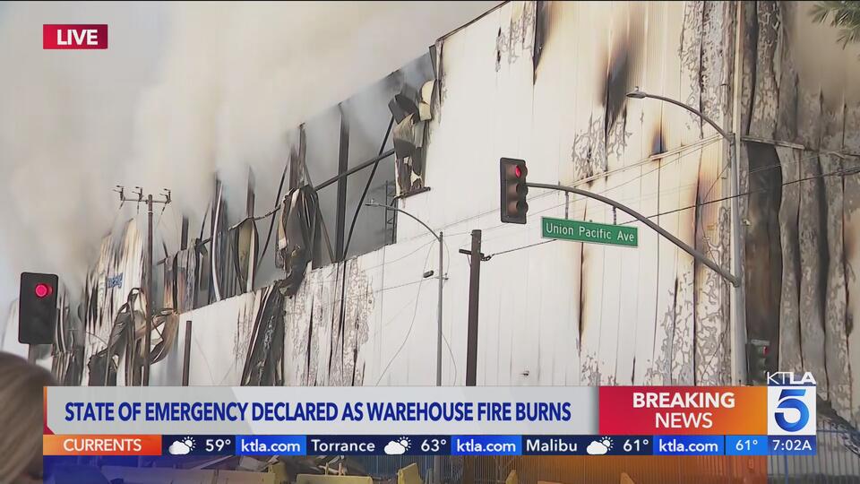 Water use to fight LA warehouse fire weakening walls