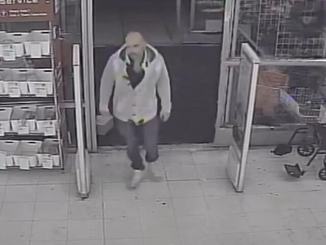Police seek help identifying man accused of photographing kid in store ...