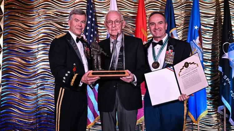 93-year-old ‘quiet professional’ honored with USSOCOM’s highest award ...