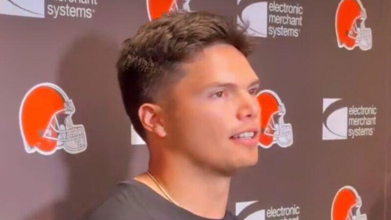 NFL Fans Think Dillon Gabriel Took A Shot At Shedeur Sanders After Being Named Browns' Starting QB [VIDEO] - NewsBreak