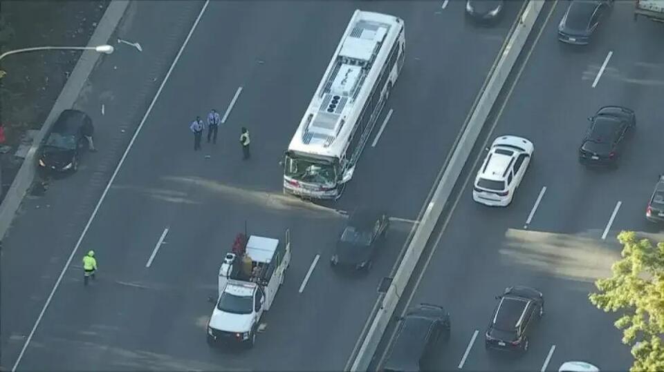 4 passengers and driver injured in SEPTA bus crash on I-76 during rush ...