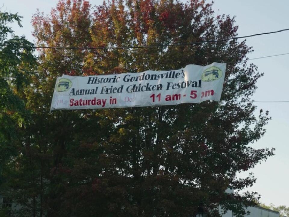 Learn about Gordonsville’s famous fried chicken with Hidden History’s