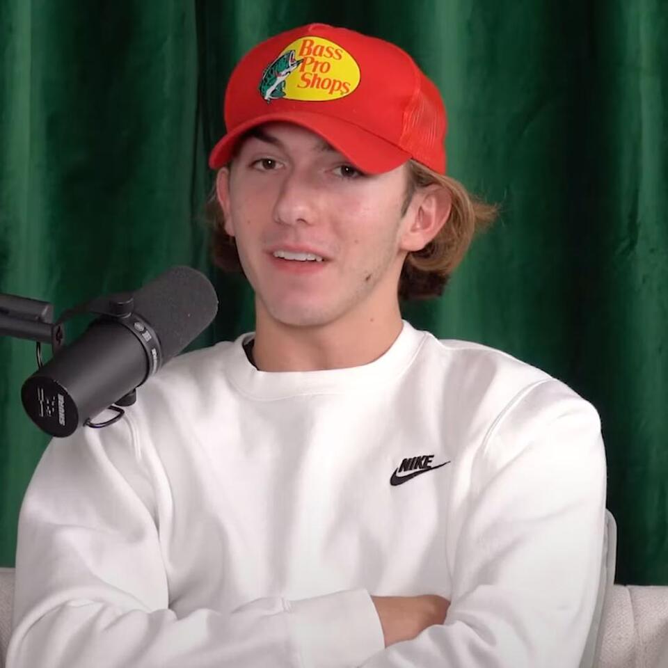 Julie Chrisley Reacts to Son Grayson Chrisley Setting “Boundaries” on TV -  NewsBreak