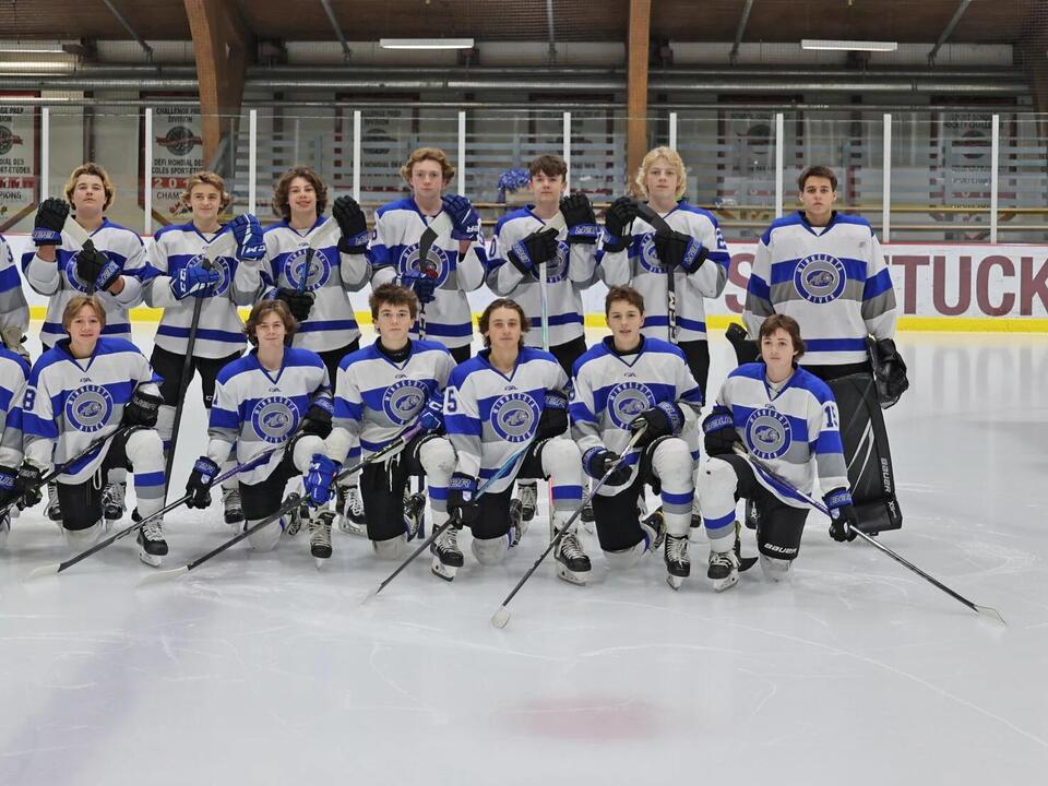 MN River Bulldogs youth hockey boys Bantam A and B team moving on to