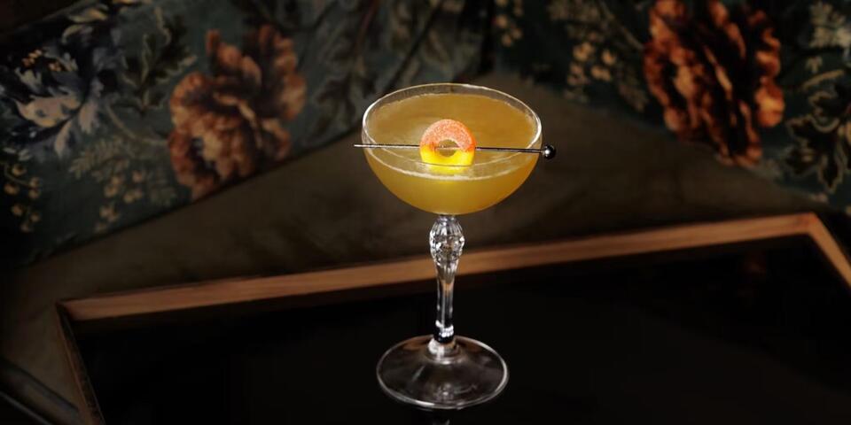 Peach Ring Candy Cocktail - NewsBreak