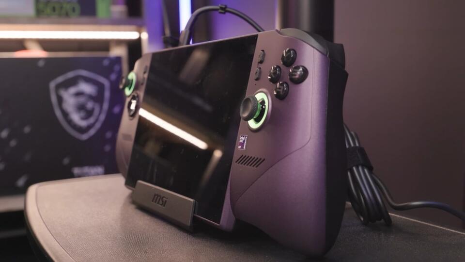 MSI Claw 8 Ex AI+ SteamOS Performance Tested With Intel G3 Extreme ...