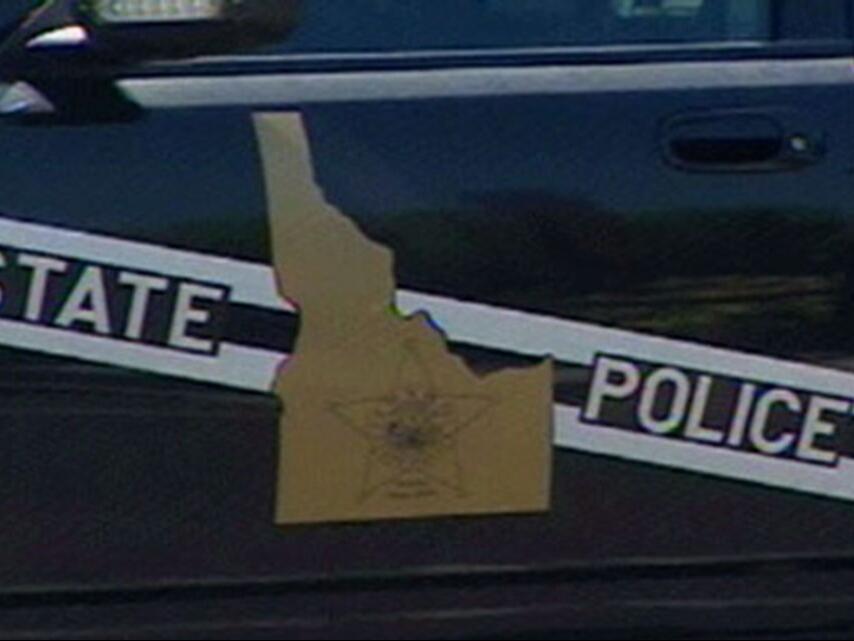 2car crash in Nampa sends 3 to hospital