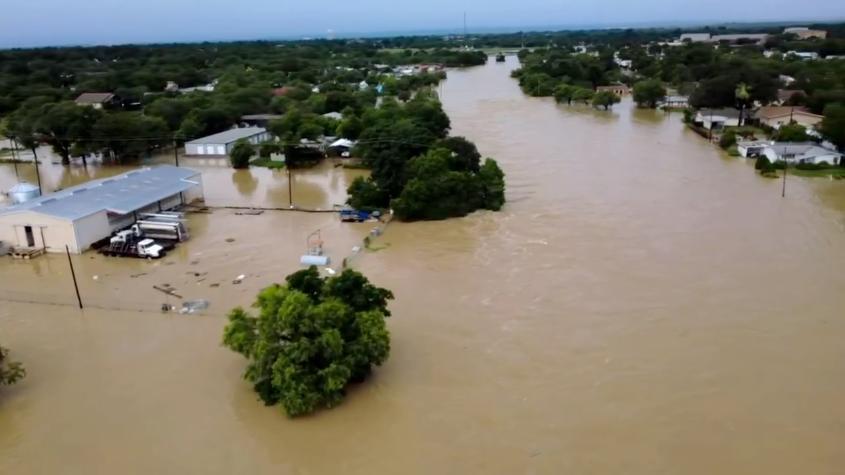 Lake Travis passes capacity after devastating Texas floods, threatening homes as Bertha moves along Gulf